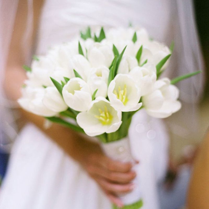 bó hoa cưới tulip bó tròn