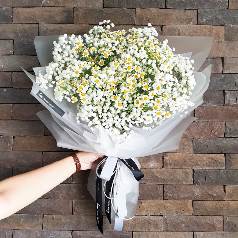 bó hoa cúc trắng vàng tặng sinh nhật tháng 1