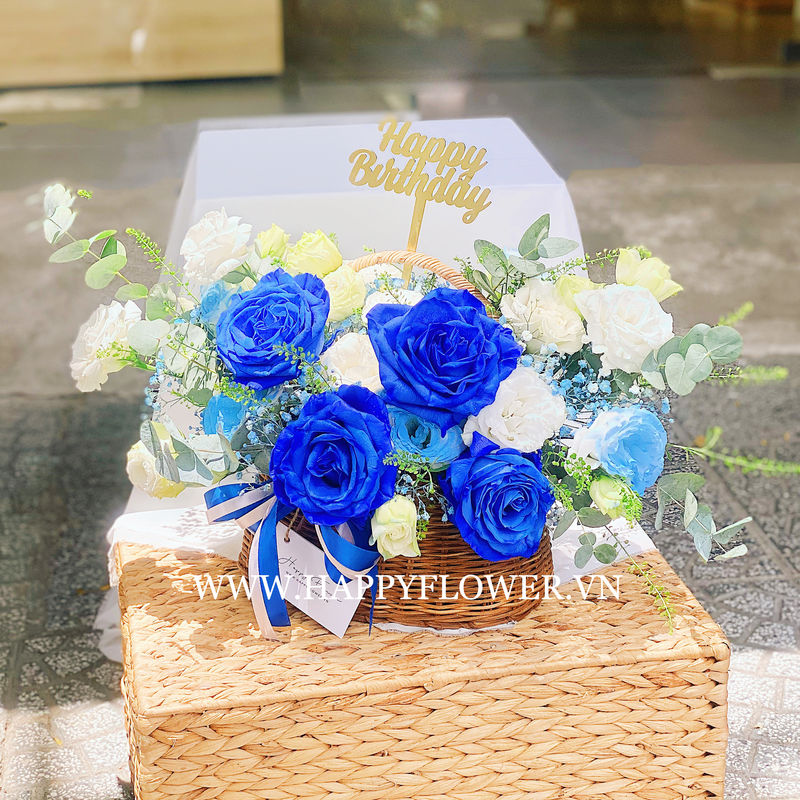 Giỏ hoa tặng hoa sinh nhật tinh tế và trang trọng